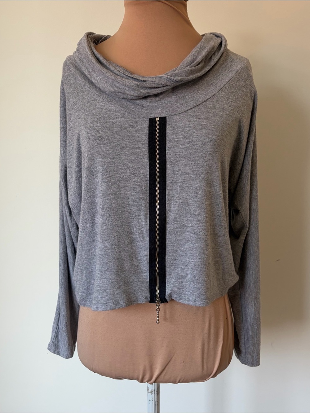 Comfy USA Draped Cowl Neck Zip Front Long Sleeve Boxy Heather Grey Top Size XS